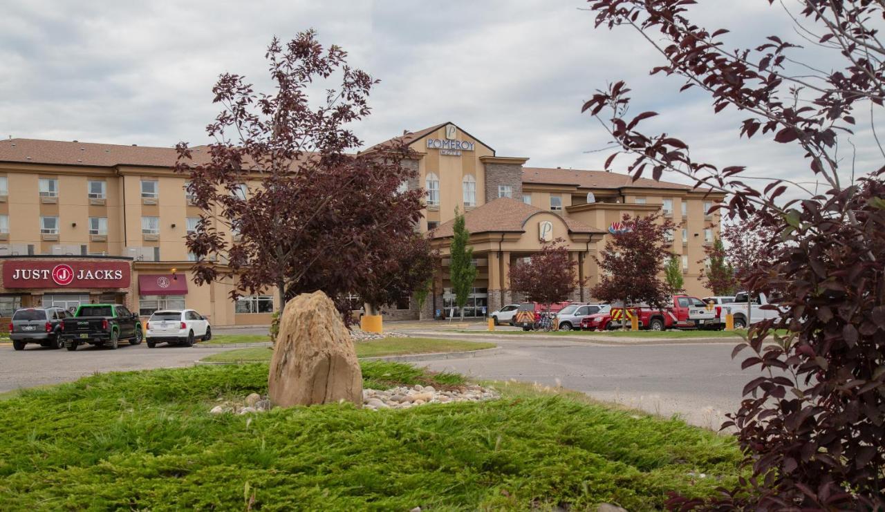 Pomeroy Hotel Fort St. John Buitenkant foto