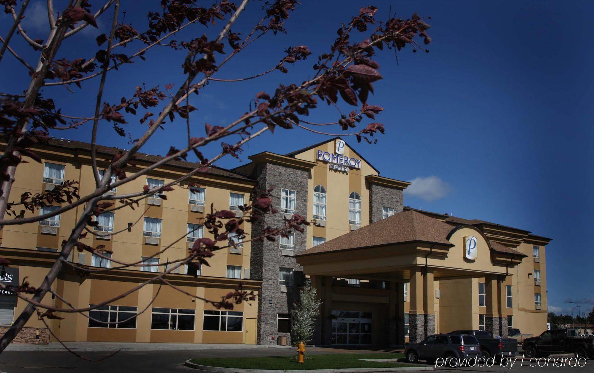 Pomeroy Hotel Fort St. John Buitenkant foto