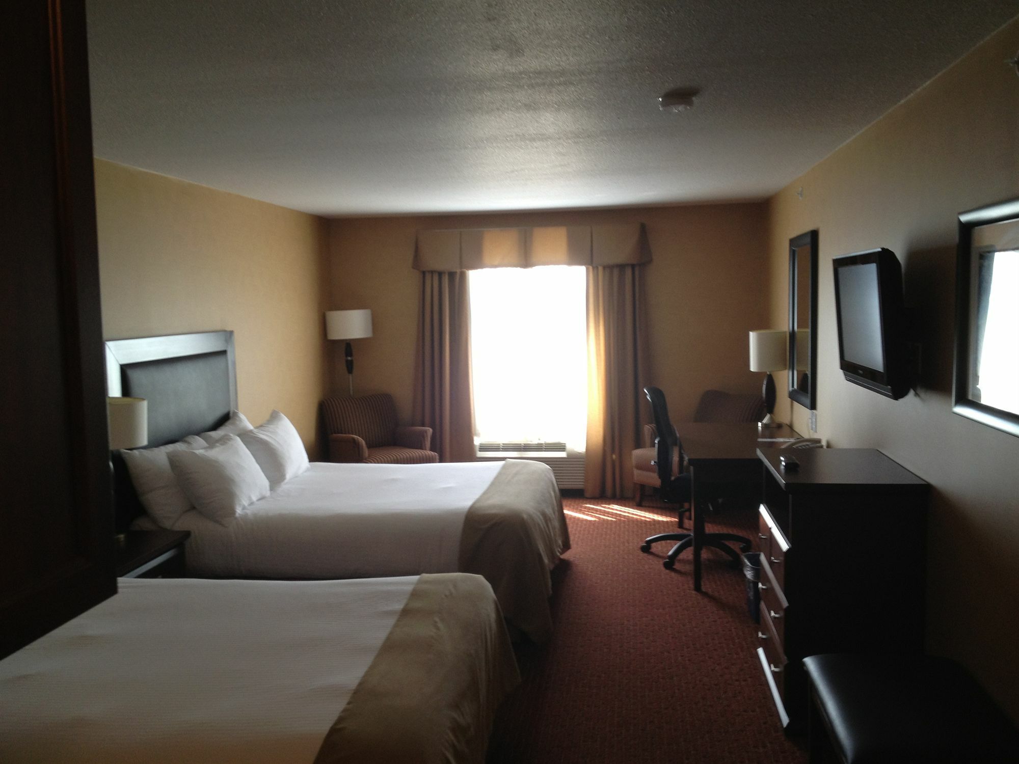 Pomeroy Hotel Fort St. John Buitenkant foto